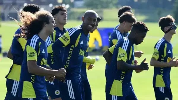 Fenerbahçe Avusturya kadrosunu belli oldu