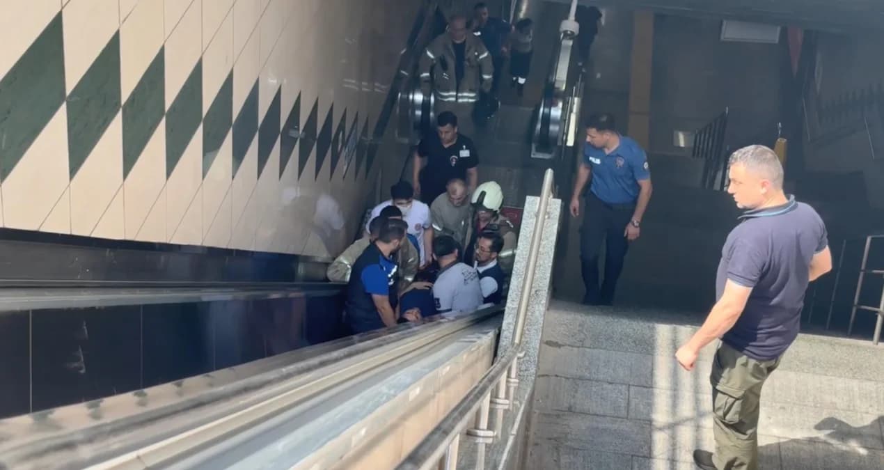 Gayrettepe metrosunda görme engelli yolcu raylara düştü, ölümden saniyelerle döndü