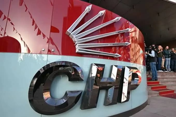 264 eski CHP milletvekili ortak açıklamayla istifa etti