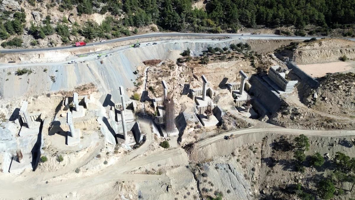 Silifke-Mut-Sertavul Yolu’nda Son Durum: Yüzde 49 Tamamlandı, 2030 Hedefi