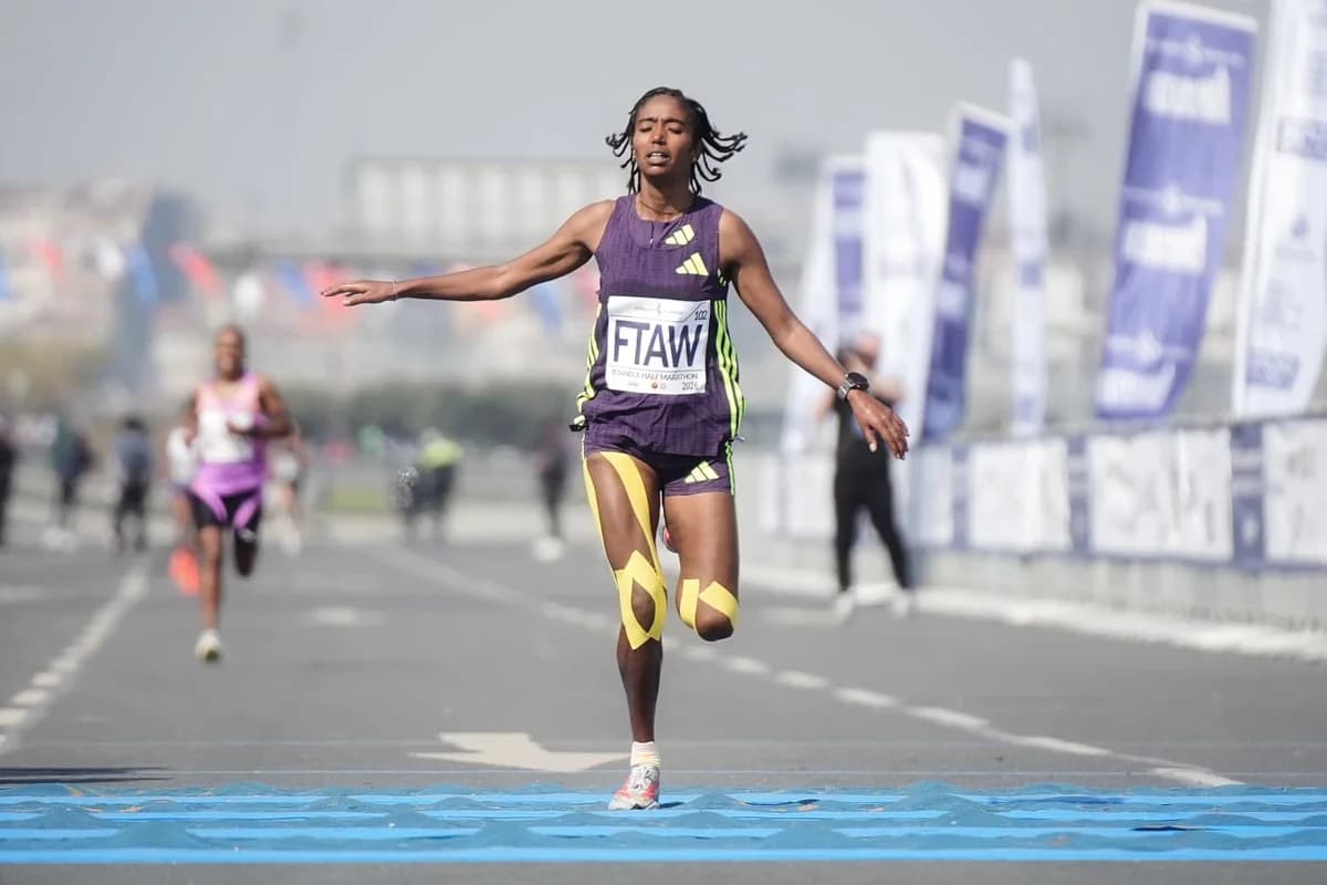 İstanbul Yarı Maratonu’nda Zafer Kenyalı Atletlerin