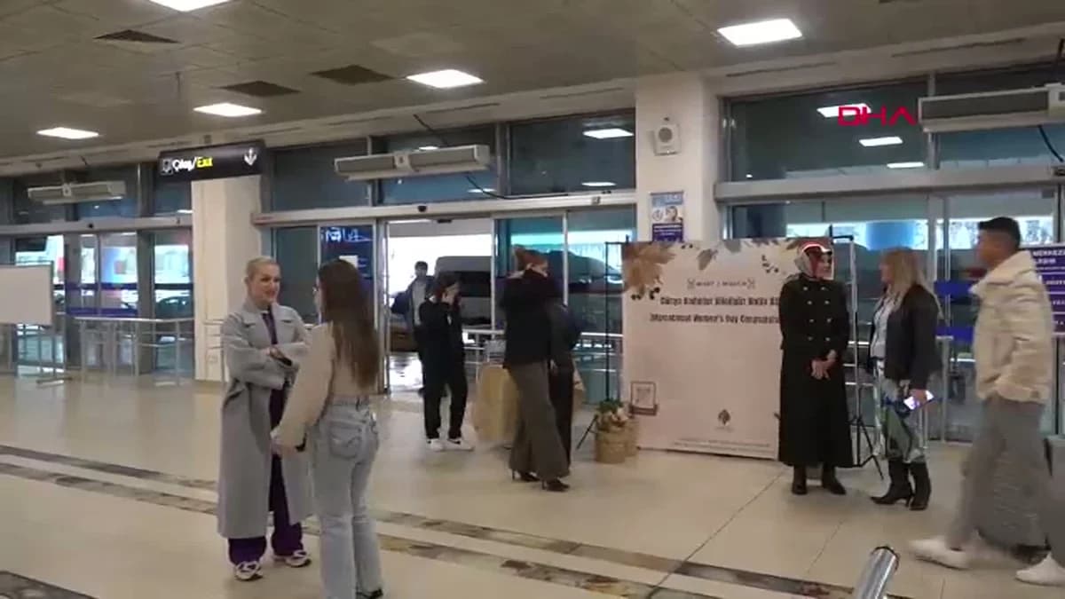 Trabzon’da Kadınlar Günü’nde Fidan Sürprizi
