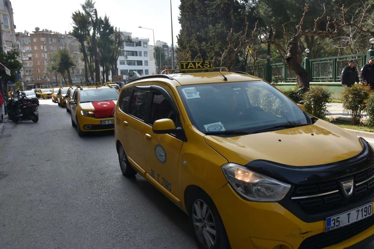İzmir’de Taksici Cinayetinde Meslektaşlarından Tepki Konvoyu