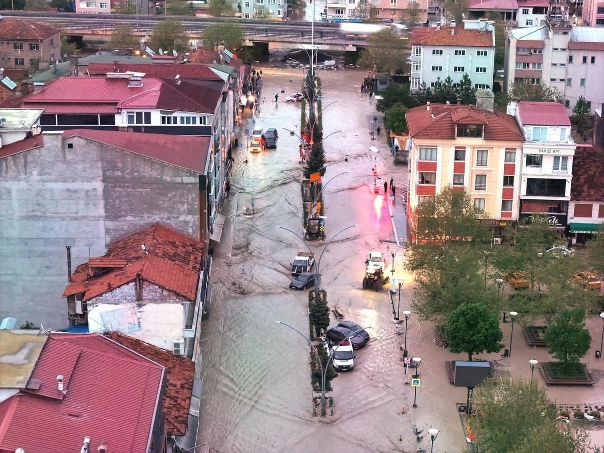 Samsun ve Çankırı’da Selle Mücadele: 1513 Personel Görev Başında