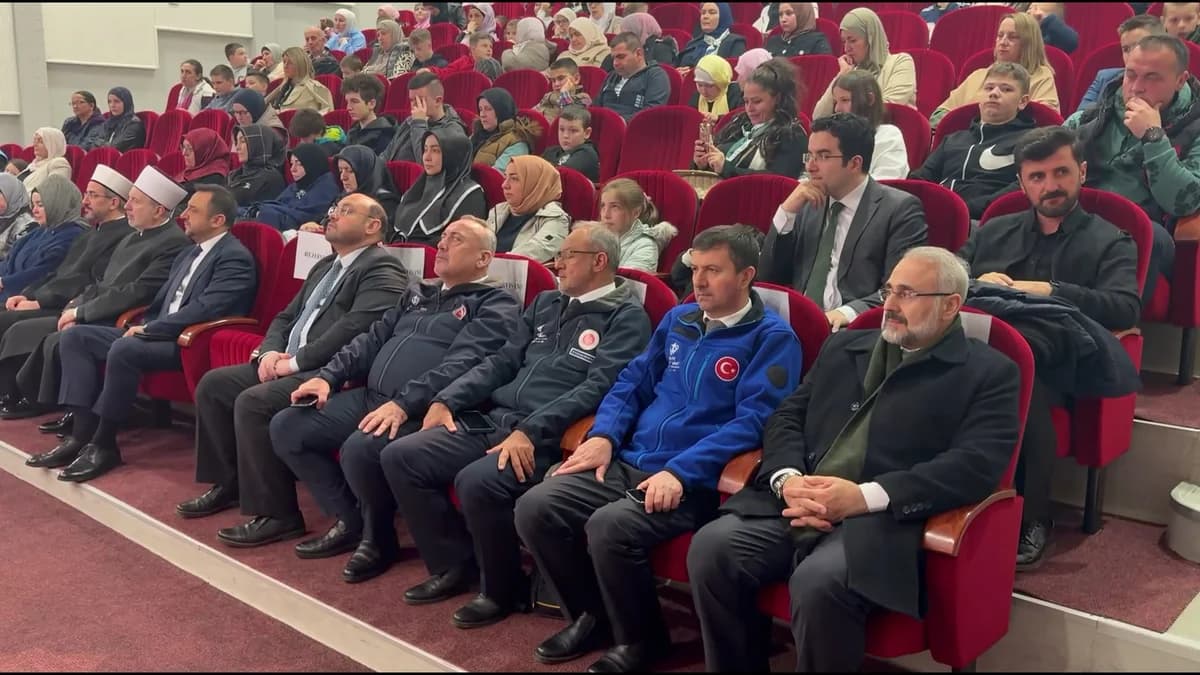 Cumhurbaşkanı Erdoğan’ın ‘Daha Adil Bir Dünya Mümkün’ Kitabı Boşnakça’ya Çevrildi