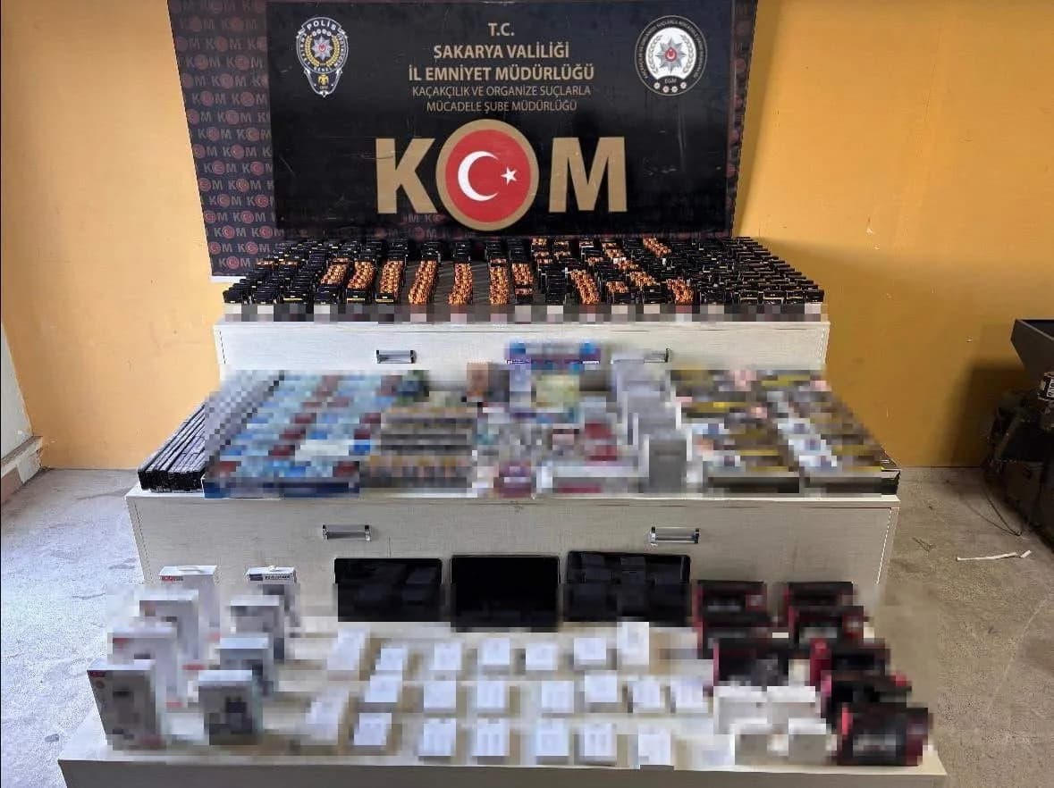 Sakarya’da Kaçak Sigara Operasyonu: 3 Gözaltı