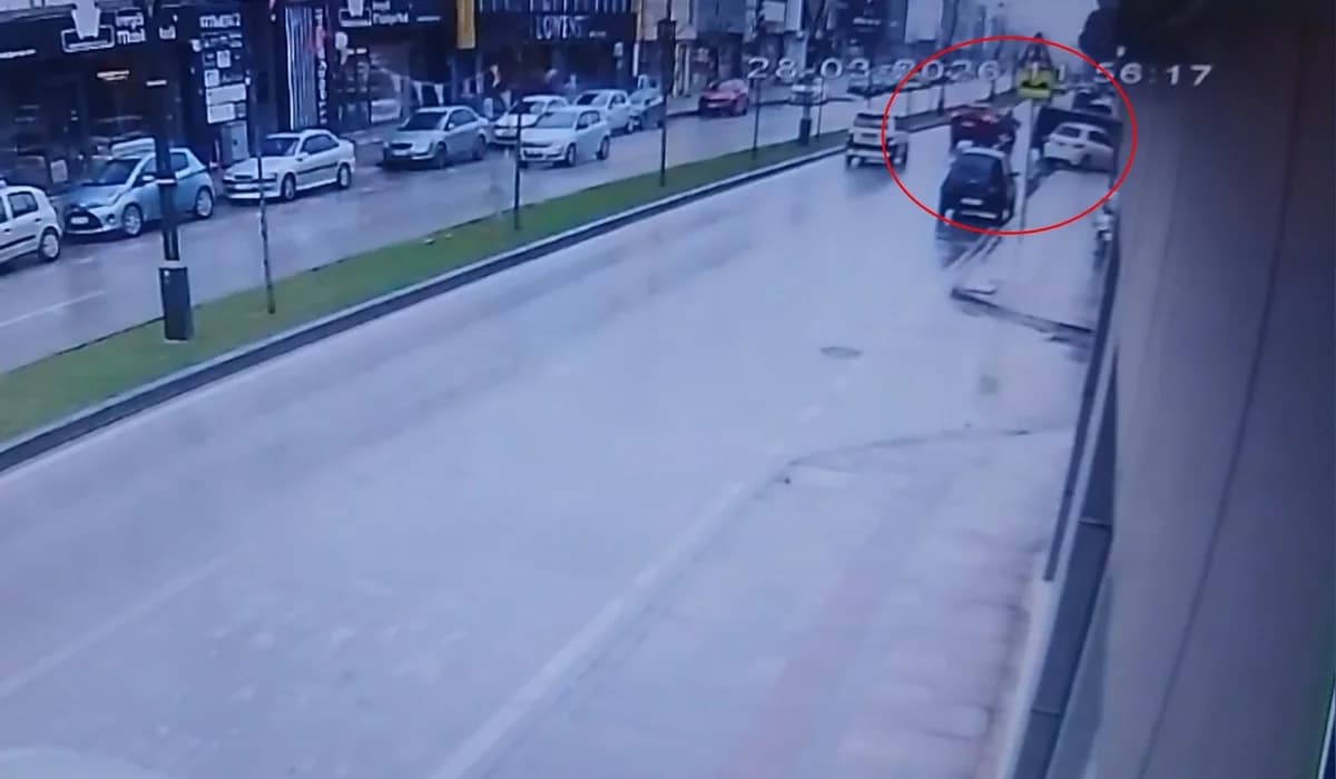 Otomobil ile Çarpışan Motosiklet Sürücüsü Yaralandı