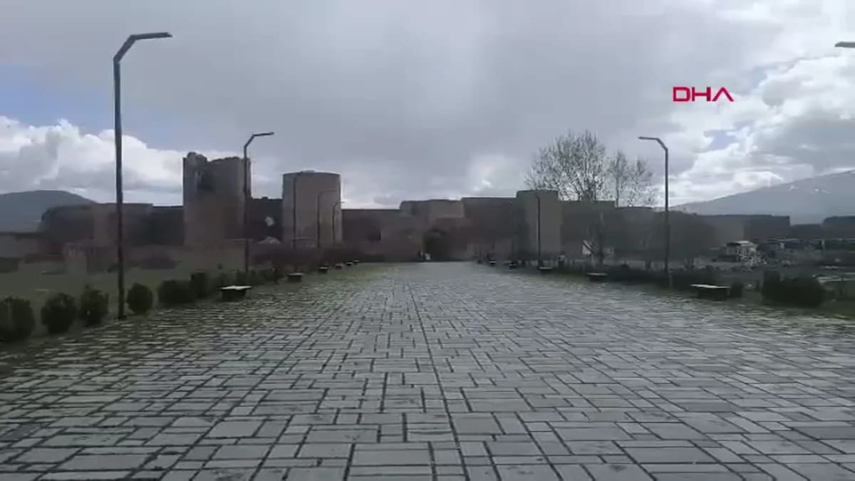 Ani İpek Yolu Köprüsü Restorasyonu: Tarihi Kimliğine Uygun Yapılmalı