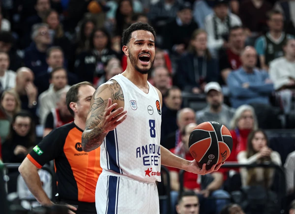 Anadolu Efes, EuroLeague’de Monaco ile Karşılaşıyor