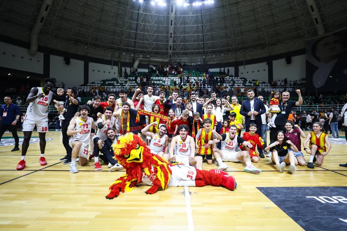 Göztepe’den Tarihi Fırsat: Potada Final İçin Son Perde!