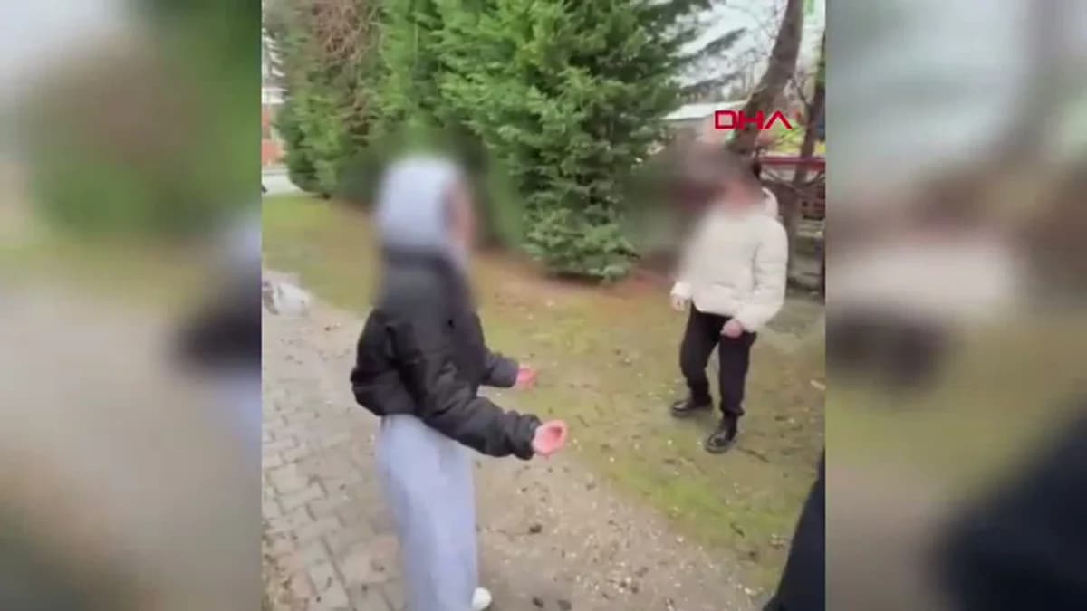 Bolu’da Lise Öğrencileri Arasında Tekme-Yumruk Kavga