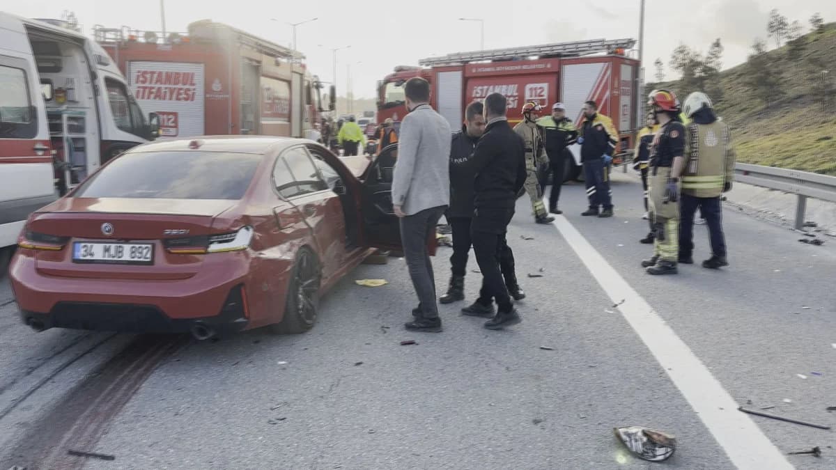 Eyüpsultan TEM Otoyolu’nda Zincirleme Kaza: 1 Ölü, 1 Yaralı