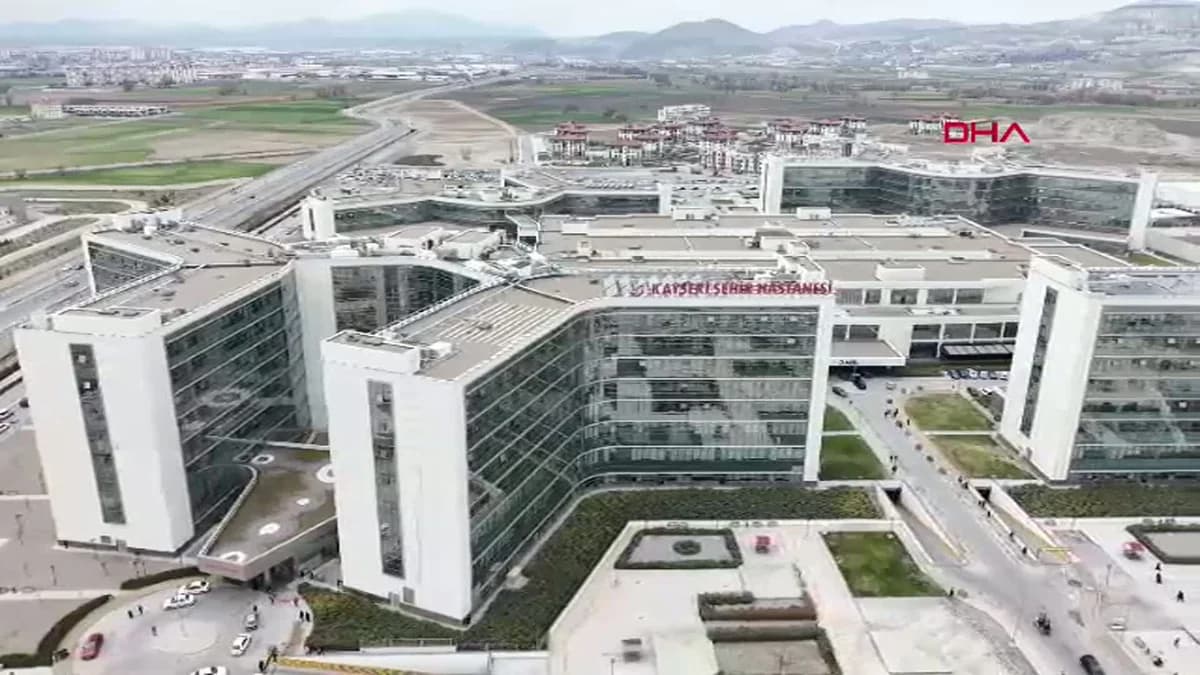 Kayseri’de Yangın Faciası: Anne Evsiz Kaldı, Hayata Tutunma Mücadelesi Veriyor