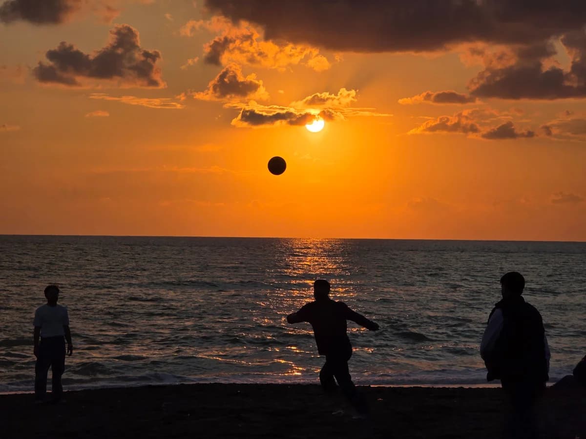 Hatay’da Gün Batımı: Kartpostal Gibi Manzaralar