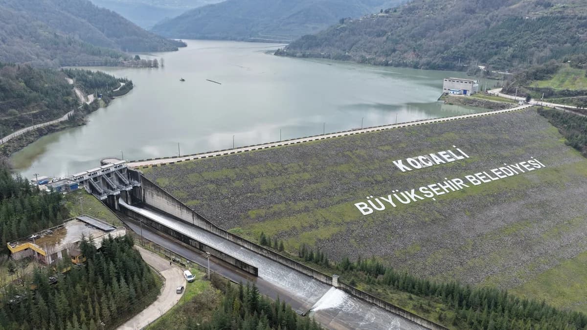 Yuvacık Barajı’ndan Sapanca Gölü’ne Can Suyu Aktarılıyor