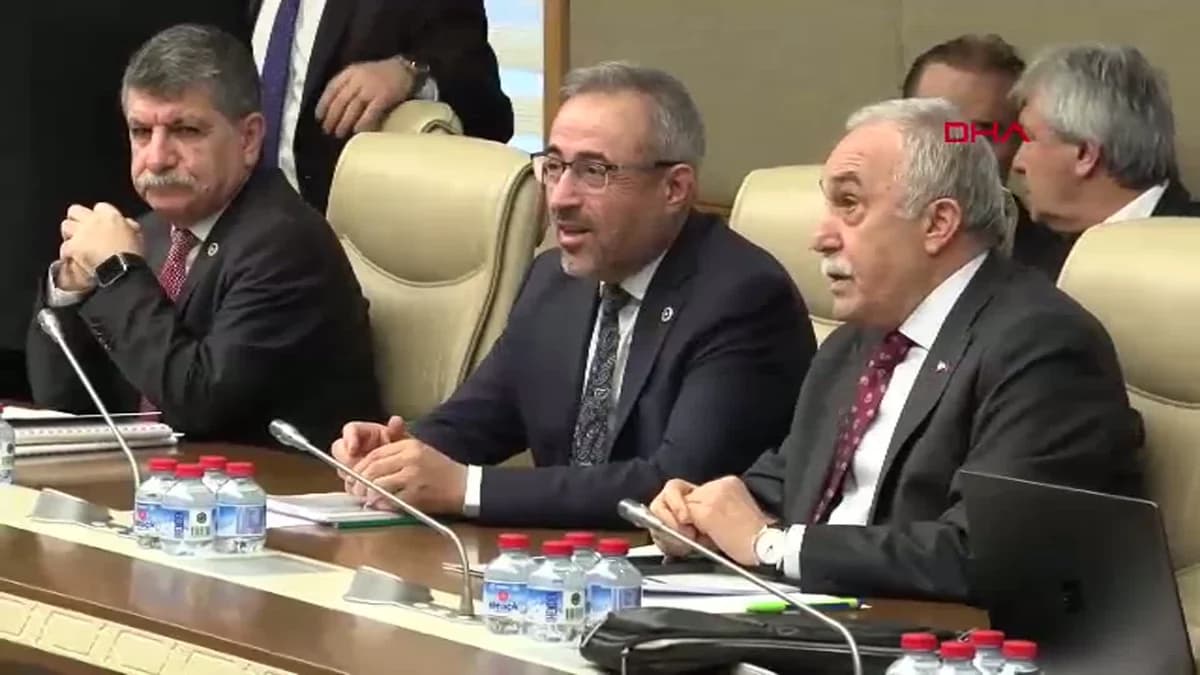 Ankara’da Doğum İzni ve Sosyal Medya Düzenlemesi Teklifi Tartışılıyor
