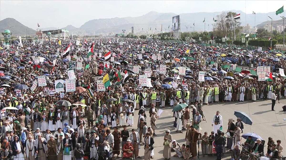 Fas ve Yemen’de Binlerce Kişi İsrail’in Gazze’deki Saldırılarını Protesto Etti
