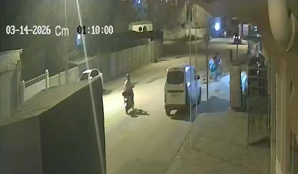 Iğdır’da Polisten Kaçan Şoför, Belediye İşçisinin Motosikletine Çarptı