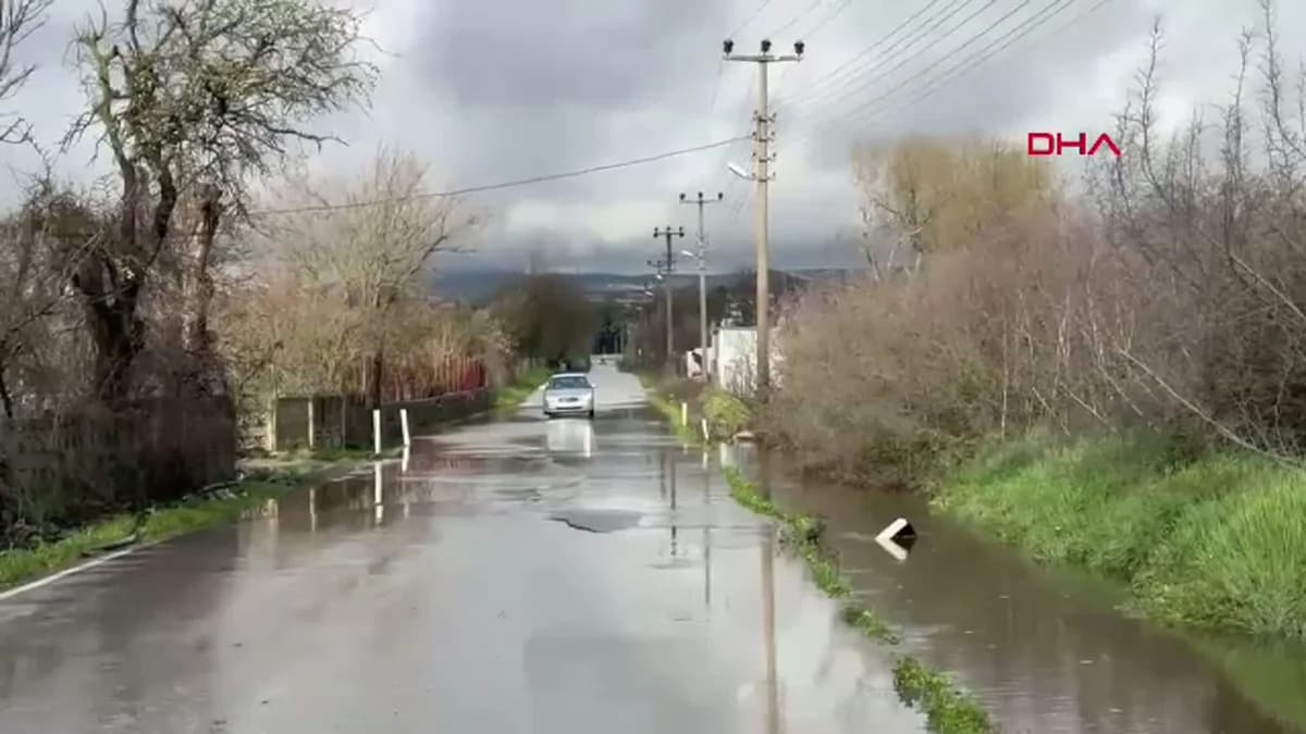 Çanakkale’nin Ayvacık İlçesi Sağanak Yağışla Sarsıldı