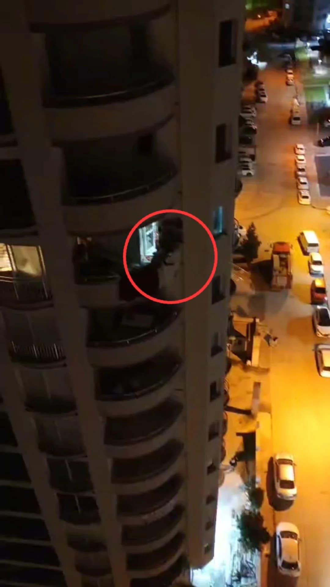 E.A. İkna Edildi: 3 Saatlik Gerilim Sonrası Eylemden Vazgeçti