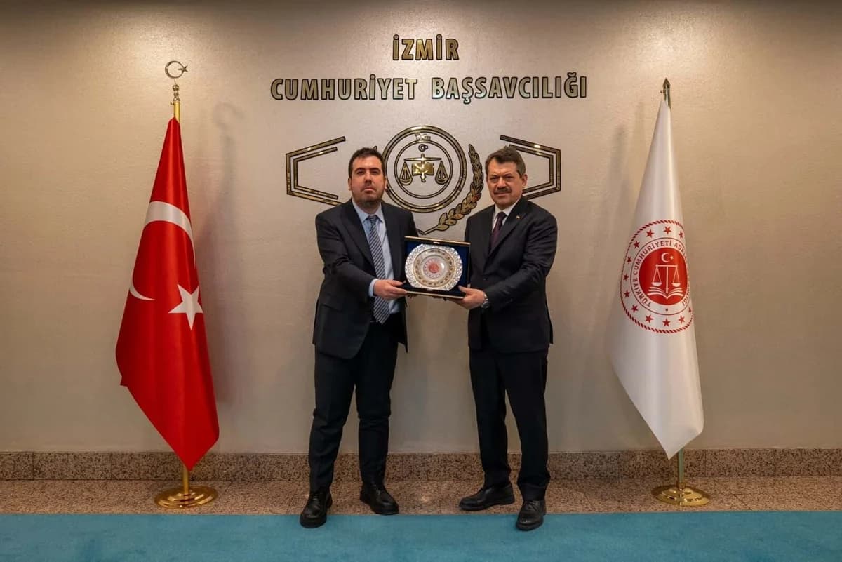 Adalet Bakan Yardımcısı Can Tuncay İzmir Adliyesi’ni Ziyaret Etti