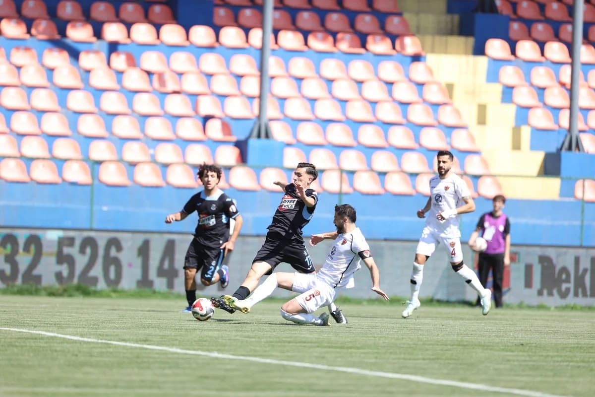 Atakaş Hatayspor, Adana Demirspor’u 4-0 Yenerek Farklı Bir Galibiyet Elde Etti
