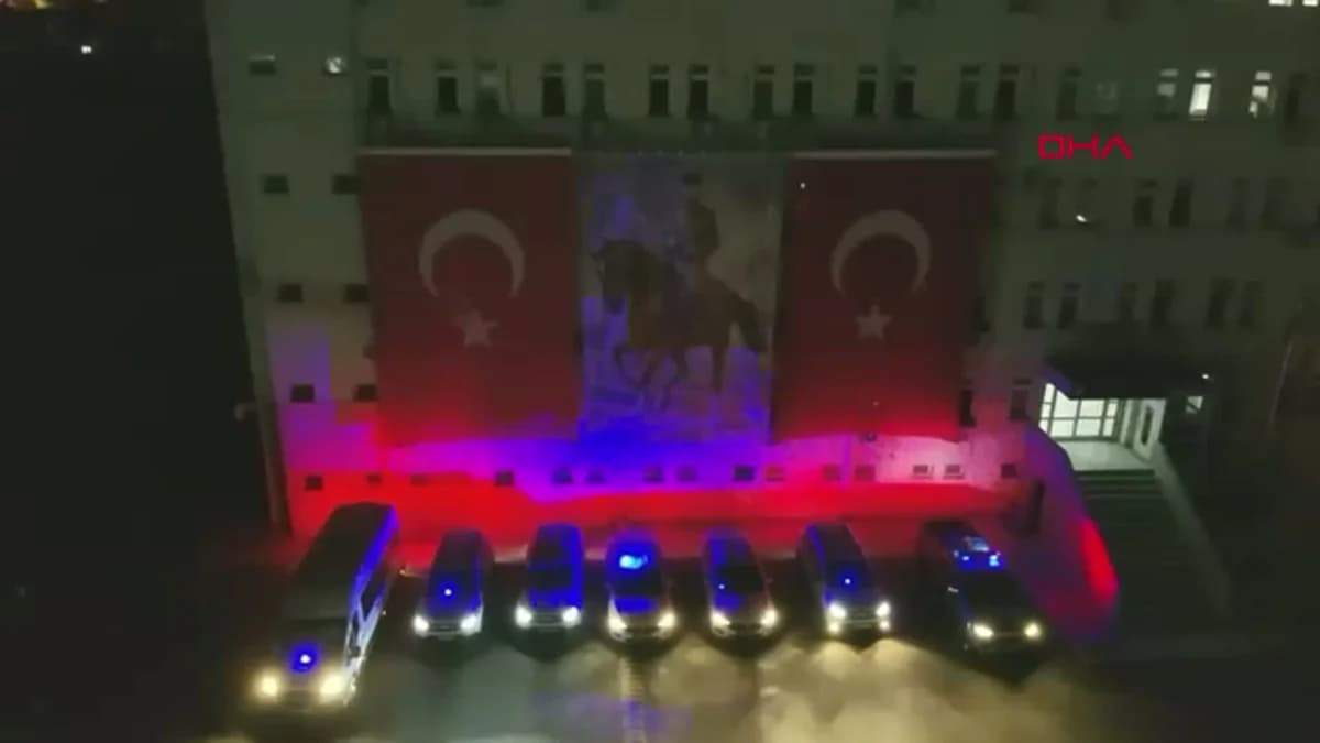 Aydın Didim’de 101 Kaçak Göçmen Yakalandı, 3 Organizasyon Şüphelisi Tutuklandı