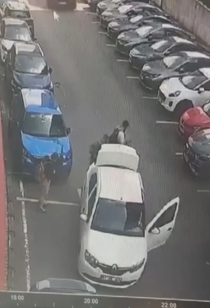 İsrail Konsolosluğu Önünde Gergin Anlar; Şüphelilerin Saldırı Öncesi Hazırlıkları Güvenlik Kamerasında