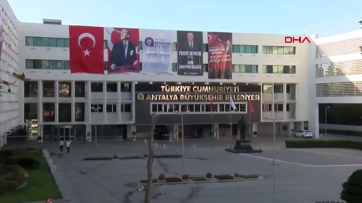 Antalya Büyükşehir Belediyesi’nde Rüşvet ve İrtikap Soruşturması: 34 Gözaltı Kararı