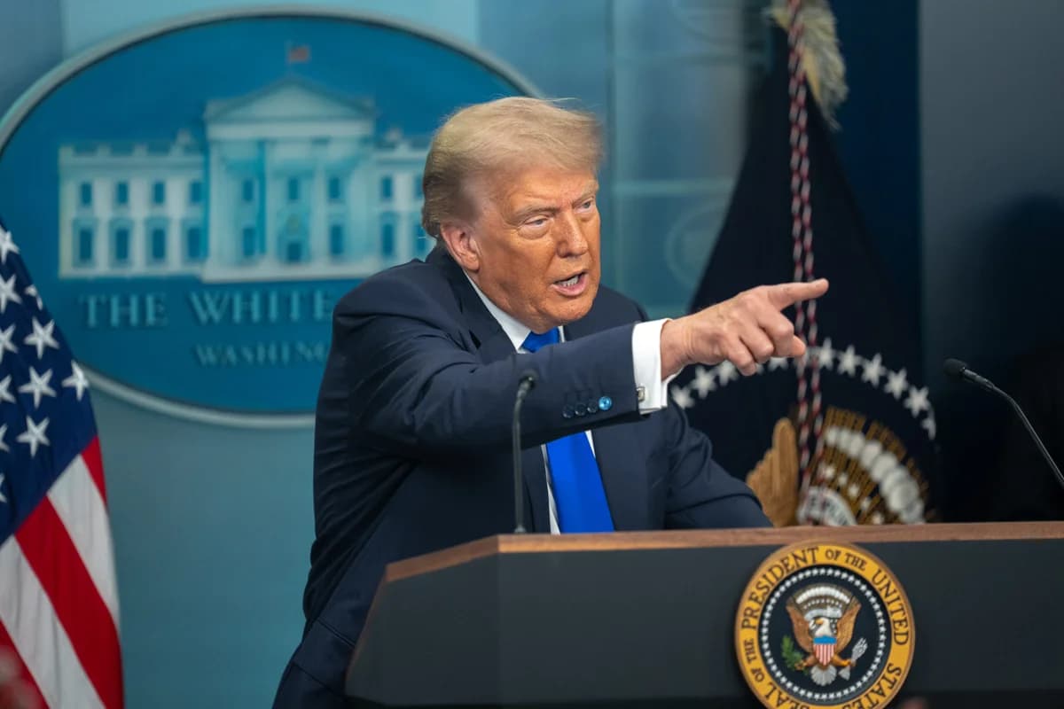Trump’tan Sert İran Açıklamaları: Petrol İçin Her Şeyi Havaya Uçururuz