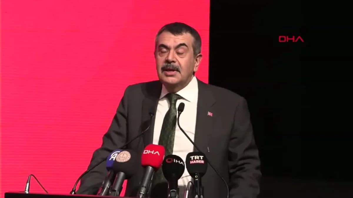 Bakan Tekin: Fatih Projesi Dünya Genelinde Takdir Ediliyor
