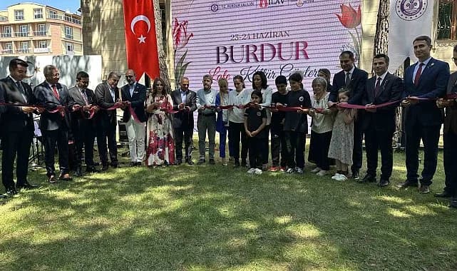 Vali Bilgihan Burdur'da Lale Kültür Günleri'nin geleneksel hale geleceğini açıkladı