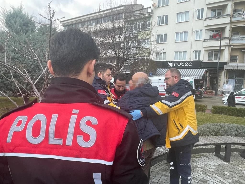 Üniversite Öğrencisinin Darbettiği Yaşlı Adam 9 Gün Mücadele Etti, Hayatını Kaybetti