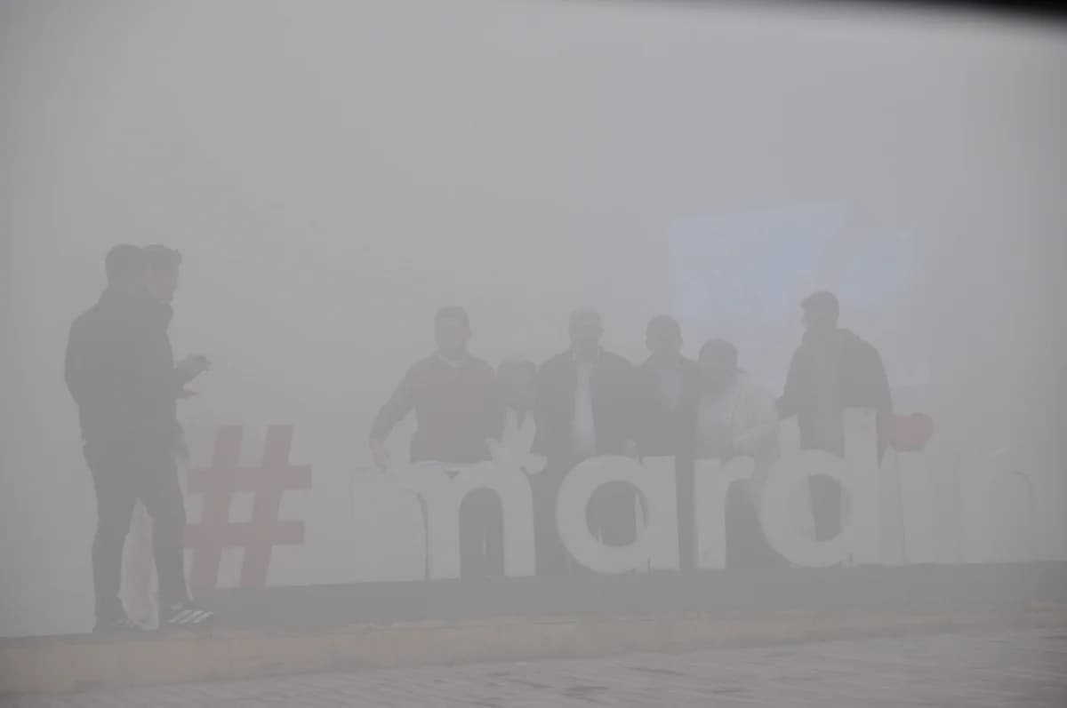 Mardin’de Yoğun Sis: Görüş Mesafesi 15 Metreye Düştü
