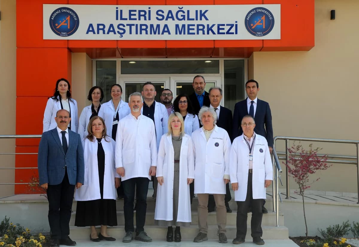 Akdeniz Üniversitesi’nde Kanser Tedavisinde Çığır Açan Hücre Üretim Merkezi Kuruldu