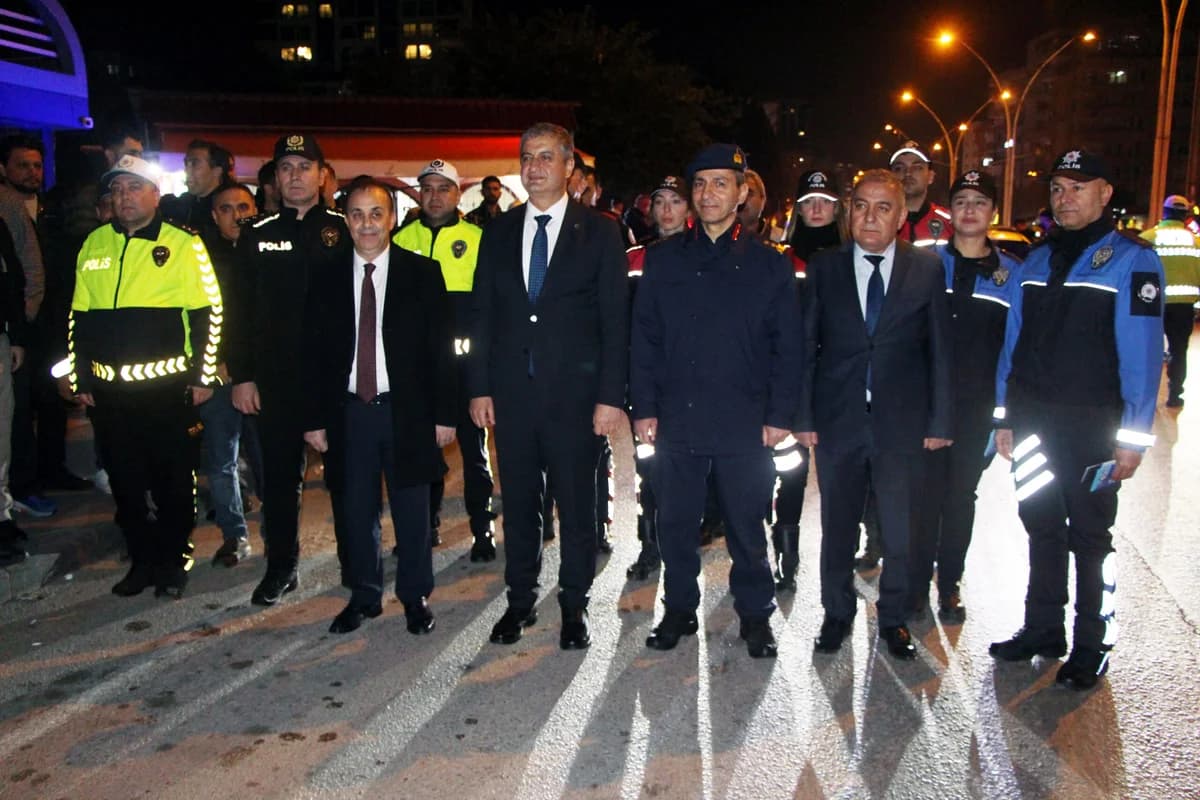 Adana’da 2 Bin 331 Personel ile Geniş Kapsamlı Asayiş Uygulaması