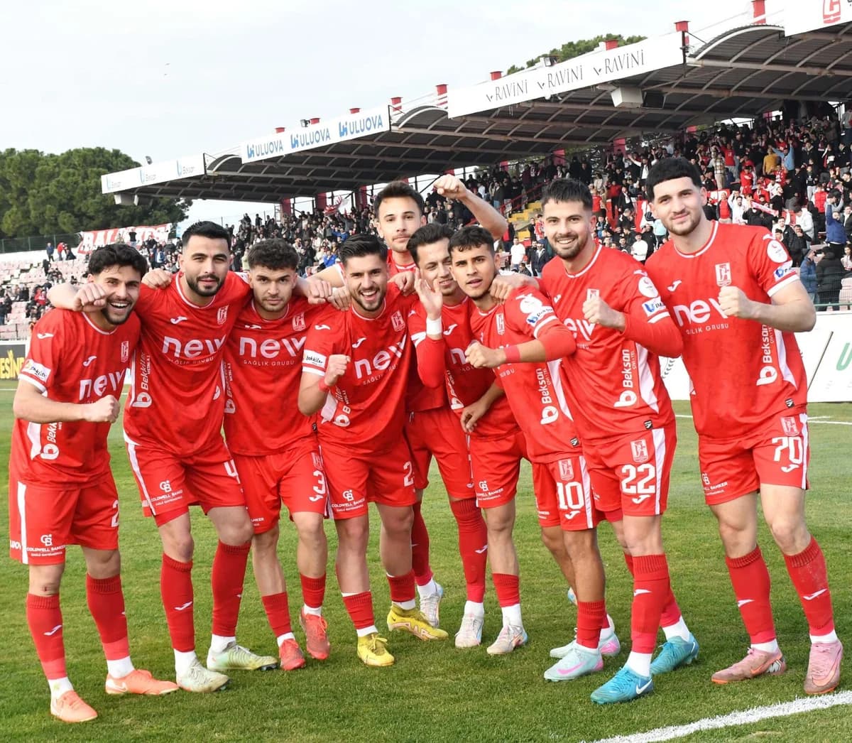 Balıkesirspor Play-Off’ta İlk Perdeyi Açıyor: Eskişehirspor Deplasmana Geliyor