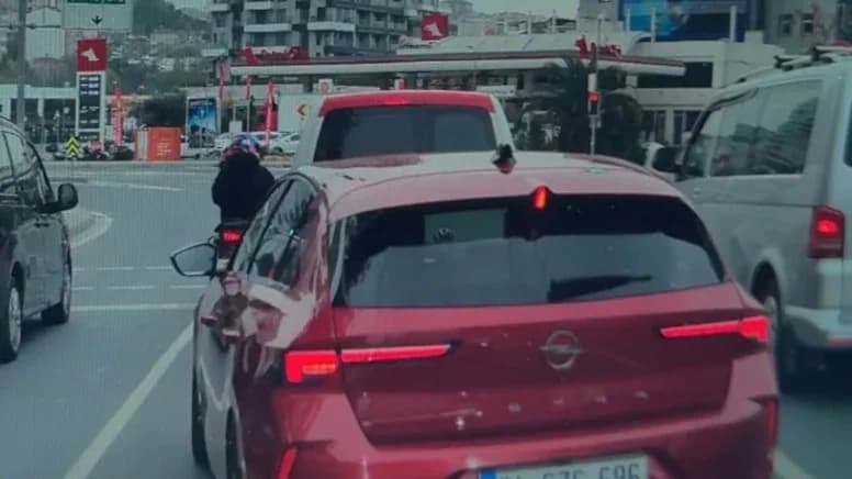 Trafikte aracı durdurana 3 yıl hapis cezası geliyor