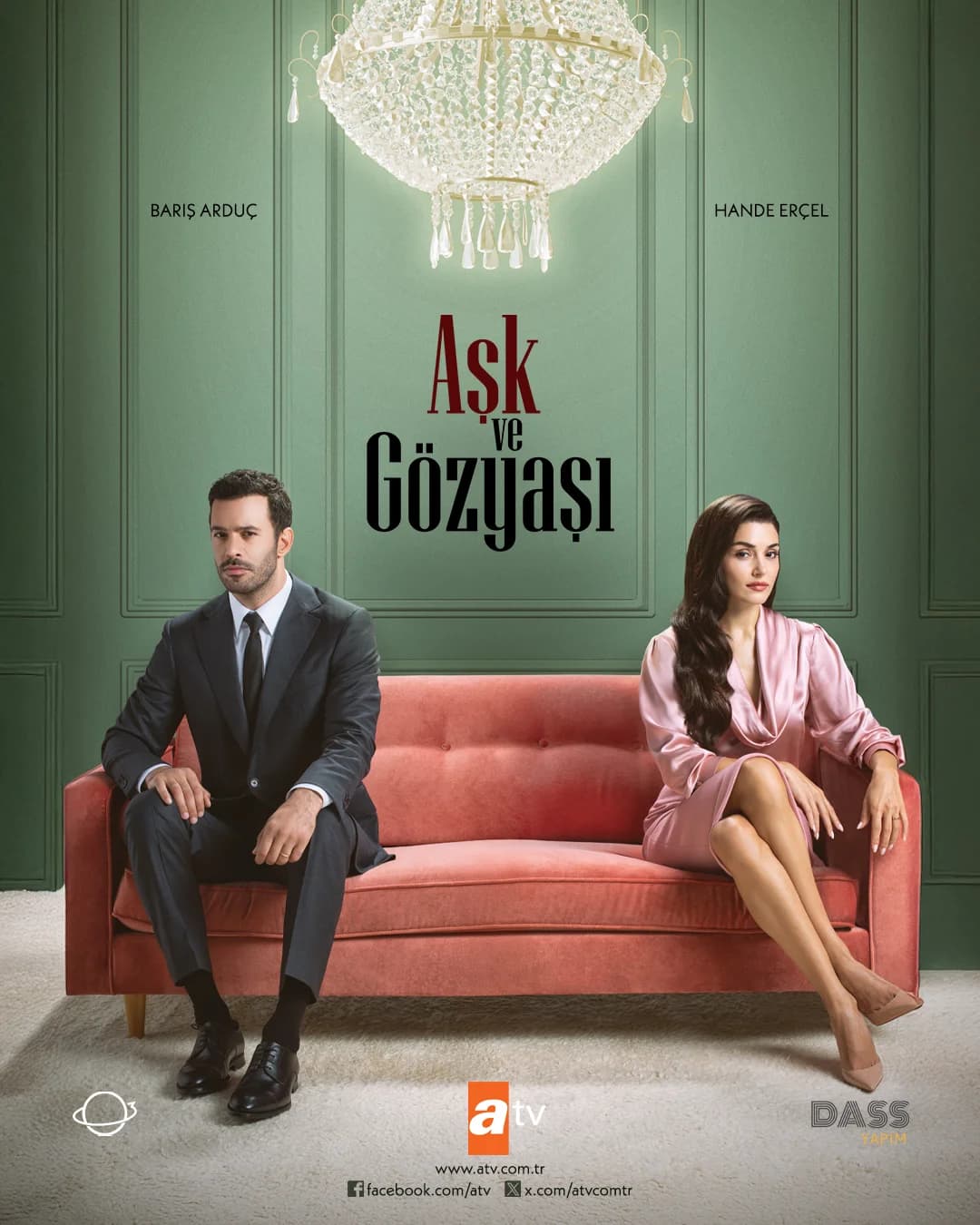Barış Arduç ve Hande Erçel’in Yeni Dizisi Aşk Ve Gözyaşı’nın Afişi Tanıtıldı