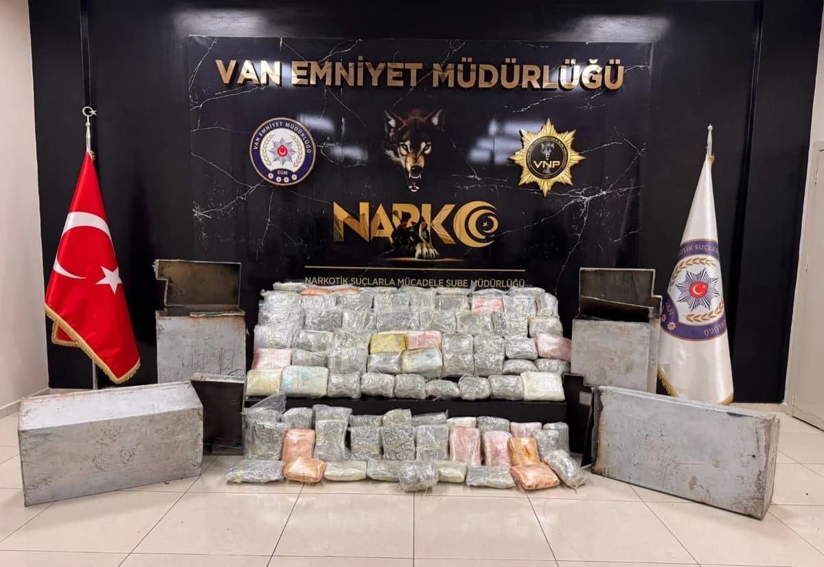 Van’da Uyuşturucu Operasyonu: 68 Kilogram Skunk Ele Geçirildi, 4 Kişi Tutuklandı