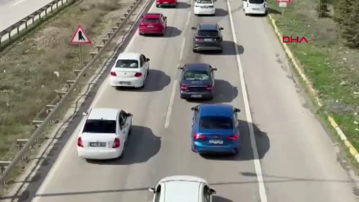 Kırıkkale’de Bayram Dönüşü Trafik Yoğunluğu