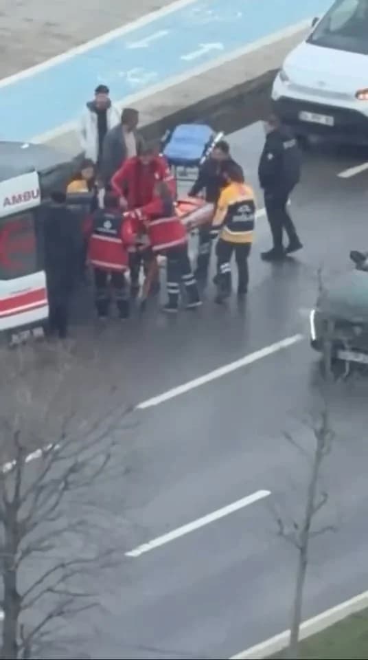 Kartal’da Yağışlı Havada Zincirleme Kaza: 2 Yaralı