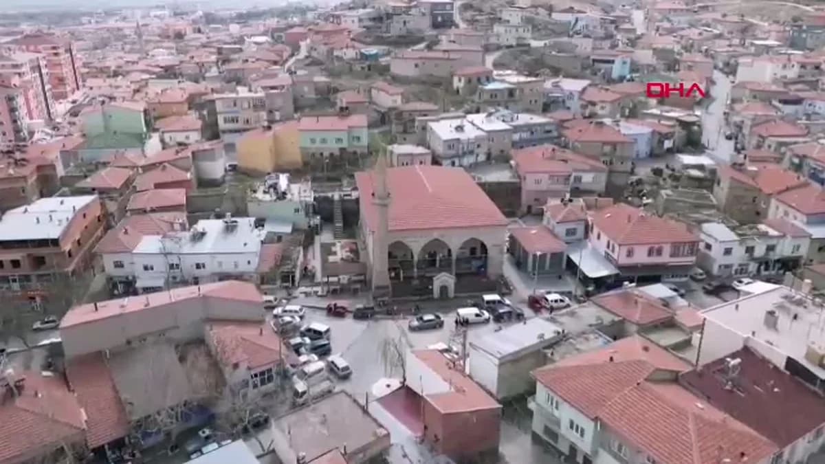 678 Yıllık Tarihi Ulu Cami’nin 18 Yıllık Gönüllü Bekçisi: İbrahim Çayabatmaz