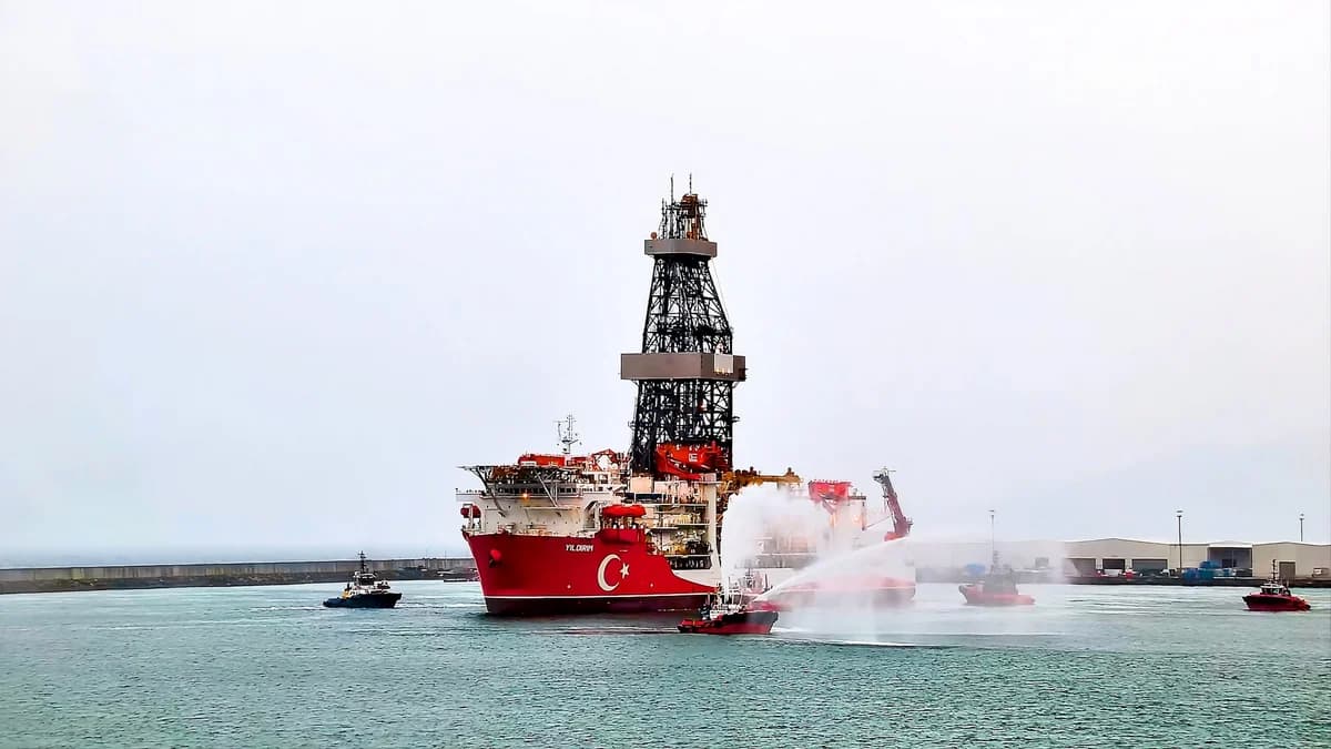 Türkiye’nin Enerji Gücü Yıldırım Sondaj Gemisi Karadeniz’de İlk Görevine Ulaştı