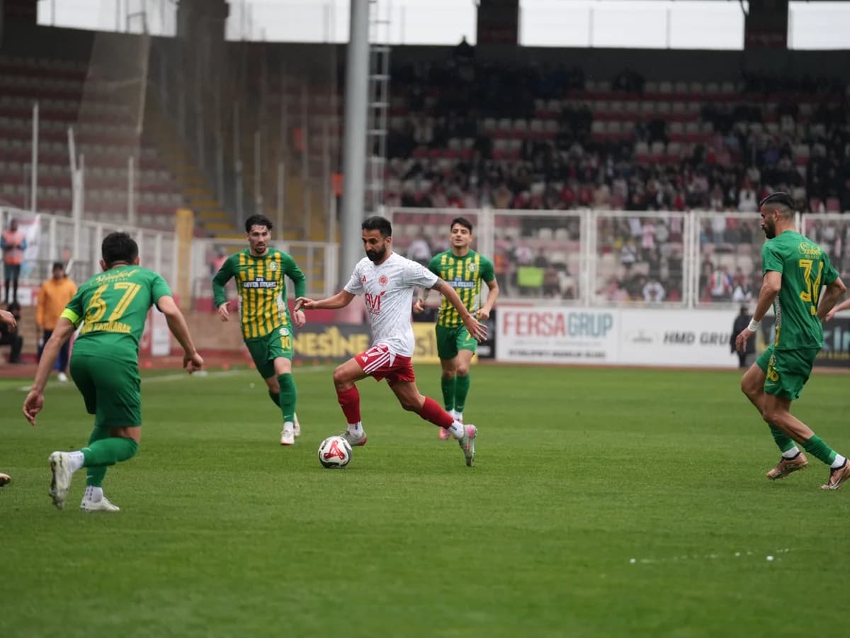 Batman Petrolspor, Şanlıurfaspor’u 2-1 Yenerek Liderliğini Korudu