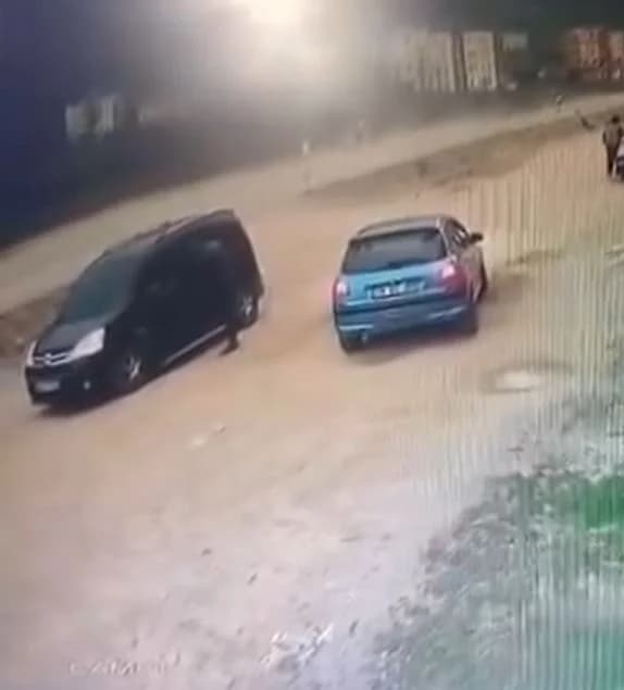Giresun’da Kan Donduran Anlar: Husumetlisini Hafif Ticari Araçla Ezdi, Olay Yerinden Kaçtı