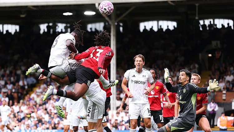 Altay Bayındır Sahada: Manchester United, Fulham Deplasmanında Berabere Kaldı!