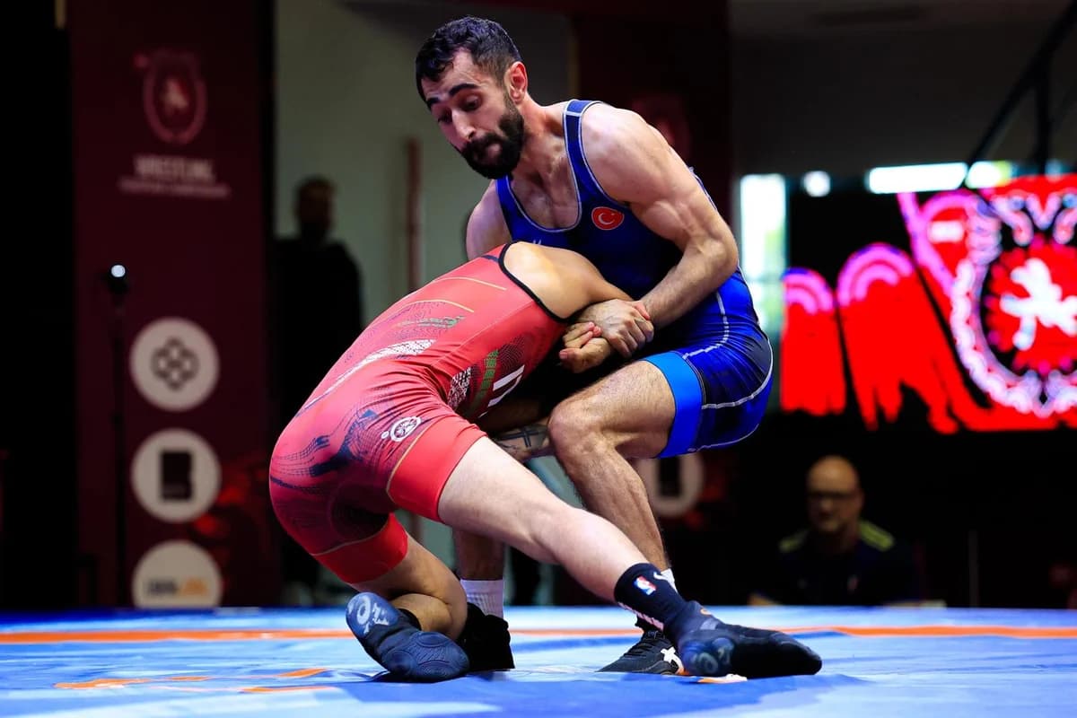 Ömer Halis Recep Bronz Madalya İçin Hazır
