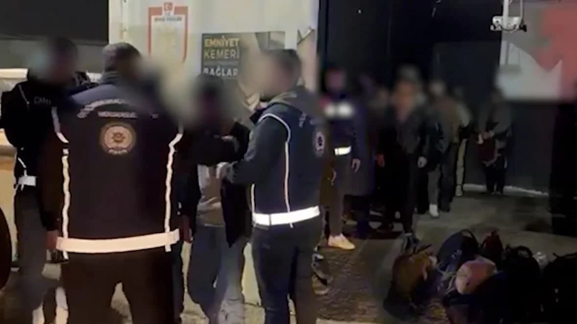 Sivas’ta Düzensiz Göçmen Operasyonları: 111 Yakalandı