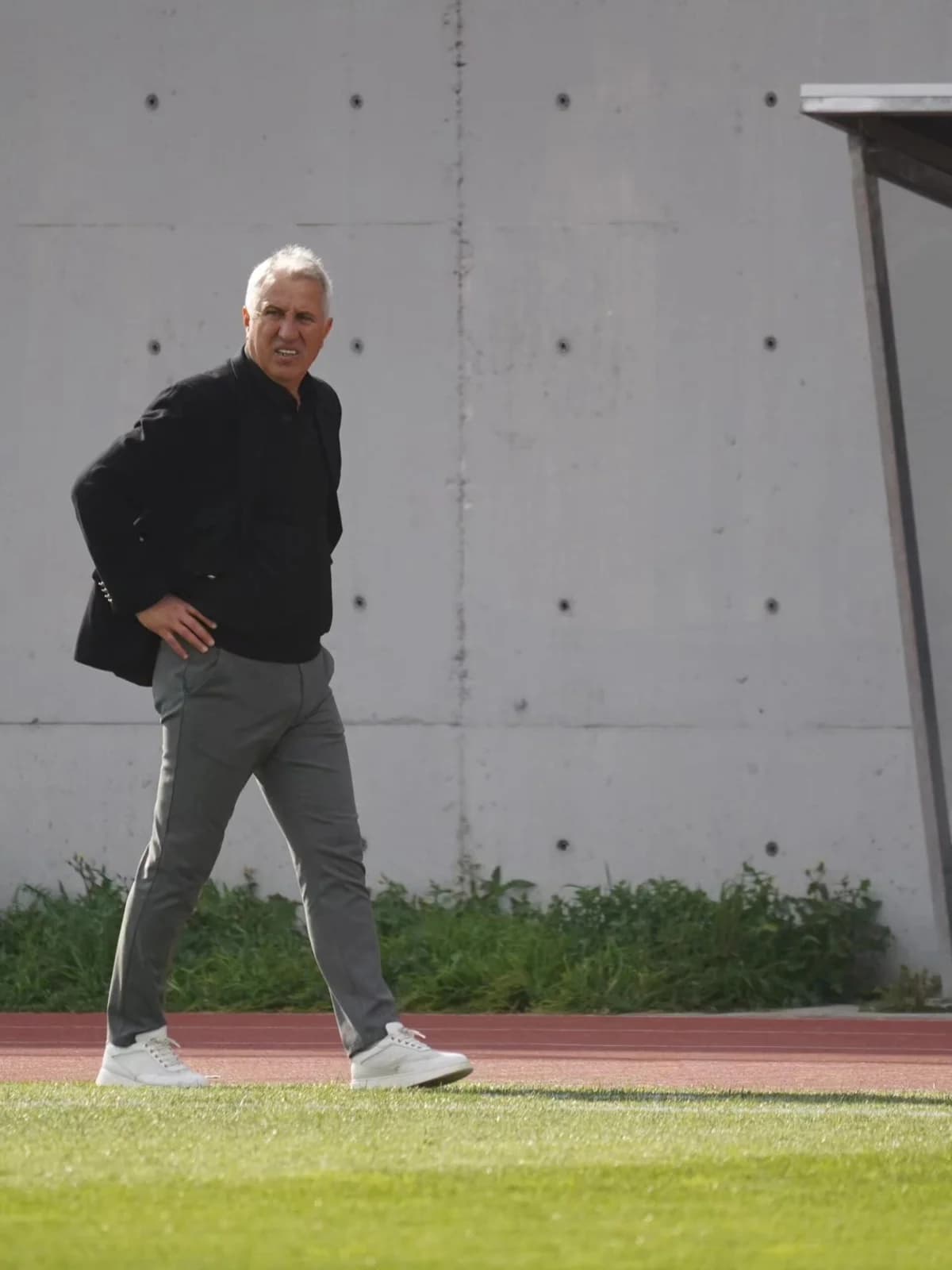 Muğlaspor’da Şampiyonluk Hayalleri Zora Girdi: Besim Durmuş Görevden Ayrıldı